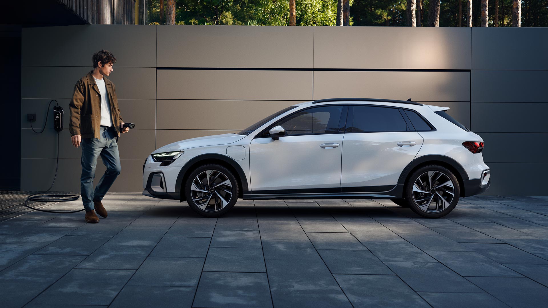 0.60% di leasing sui tutti i modelli elettrici BEV / PHEV Audi usato-image